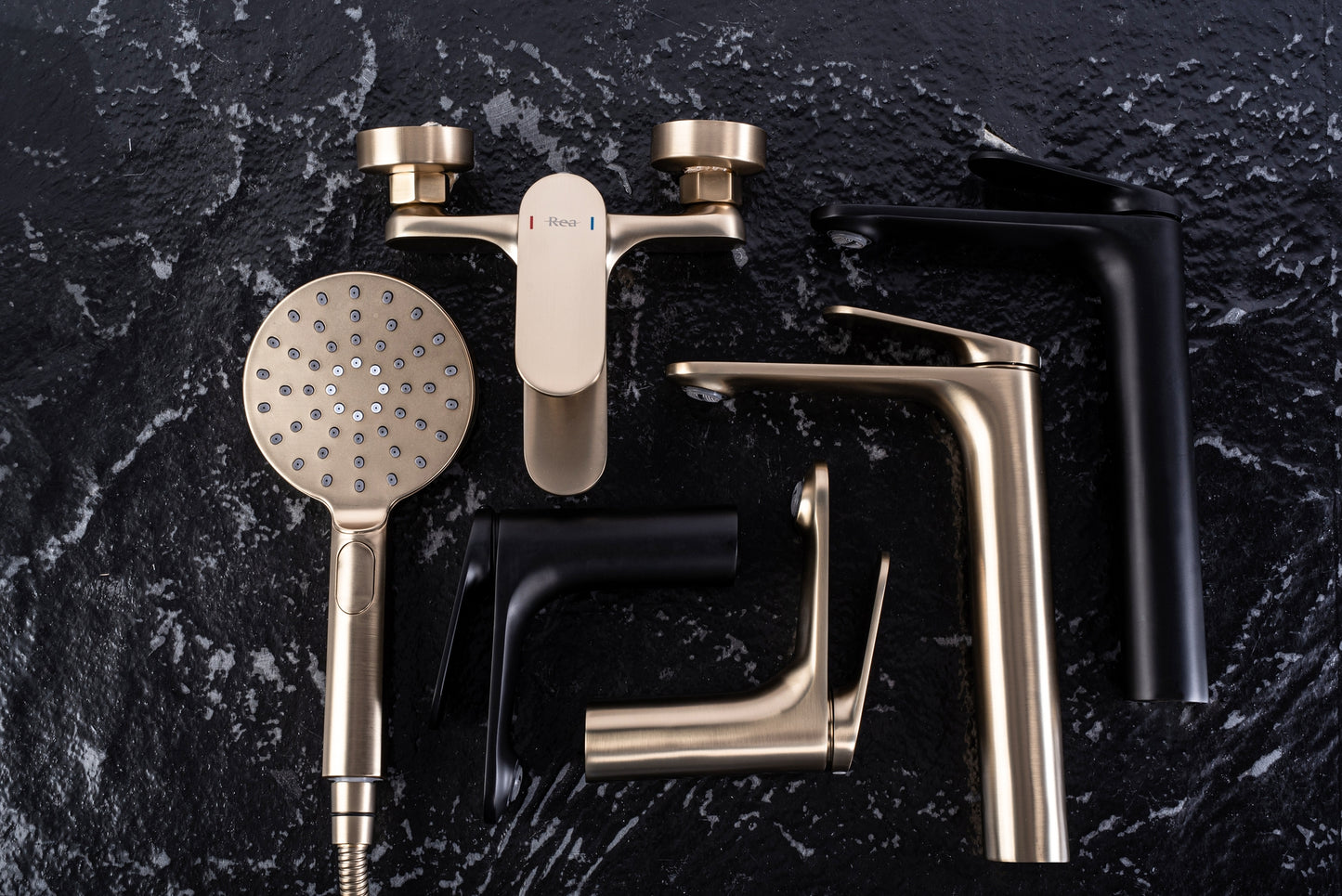 Wannenarmatur REA Marco Black 6