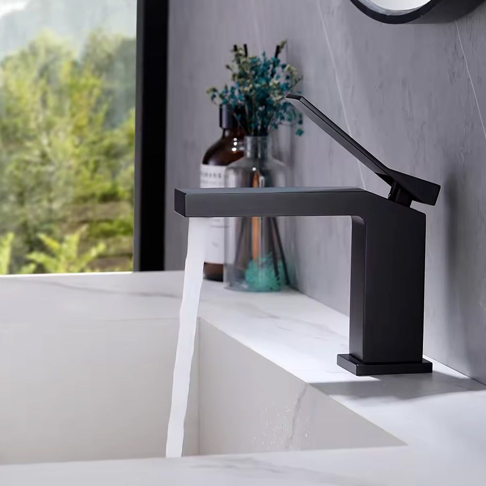 Waschbeckenarmatur Rea Duet Black Low 2