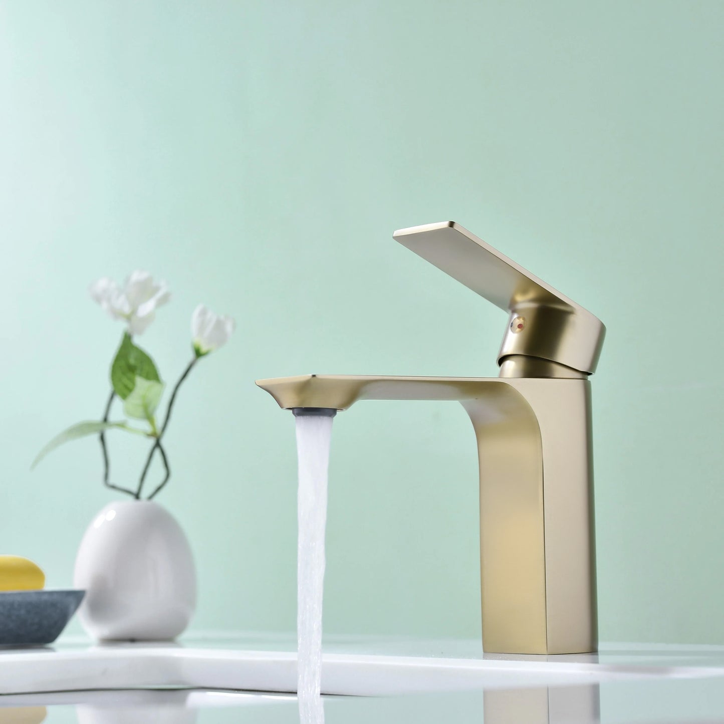 Waschbeckenarmatur REA Urban Gold Low 2