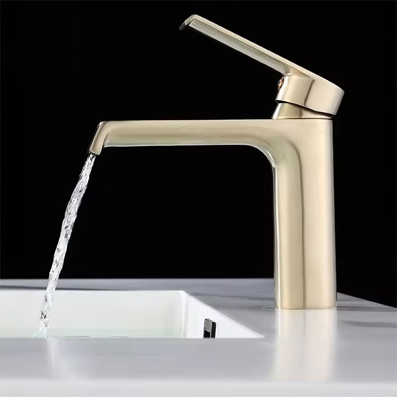 Waschbeckenarmatur REA Hass Gold Low 5