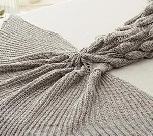 Kuscheldecke Mermaid Tail Grey 4