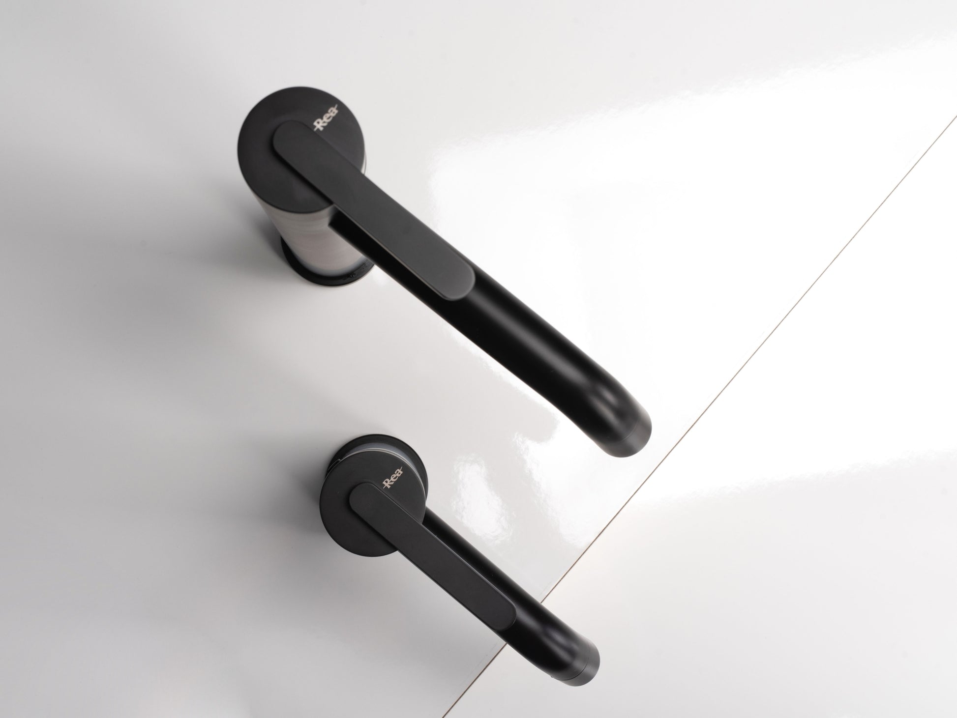 Waschbeckenarmatur Rea Ontario Black  5