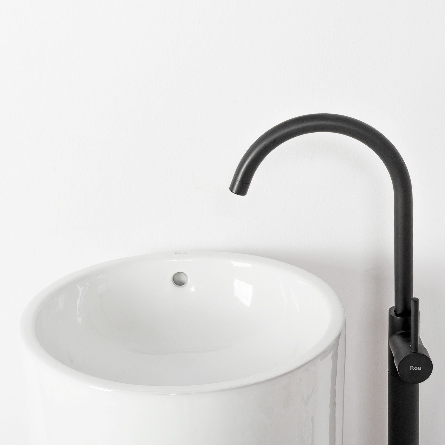 Waschbeckenarmatur Rea Lungo Ortis Black 3