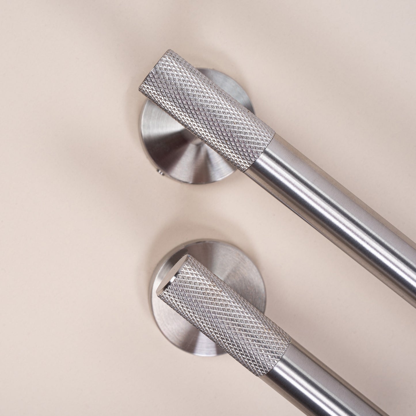 Handtuchhalter 6606A Modern Brush Nickel  6