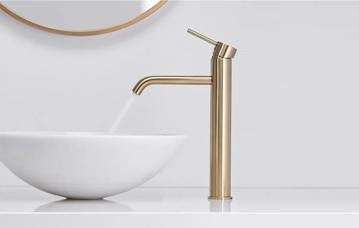 Waschbeckenarmatur Rea Lungo L. Gold high  2