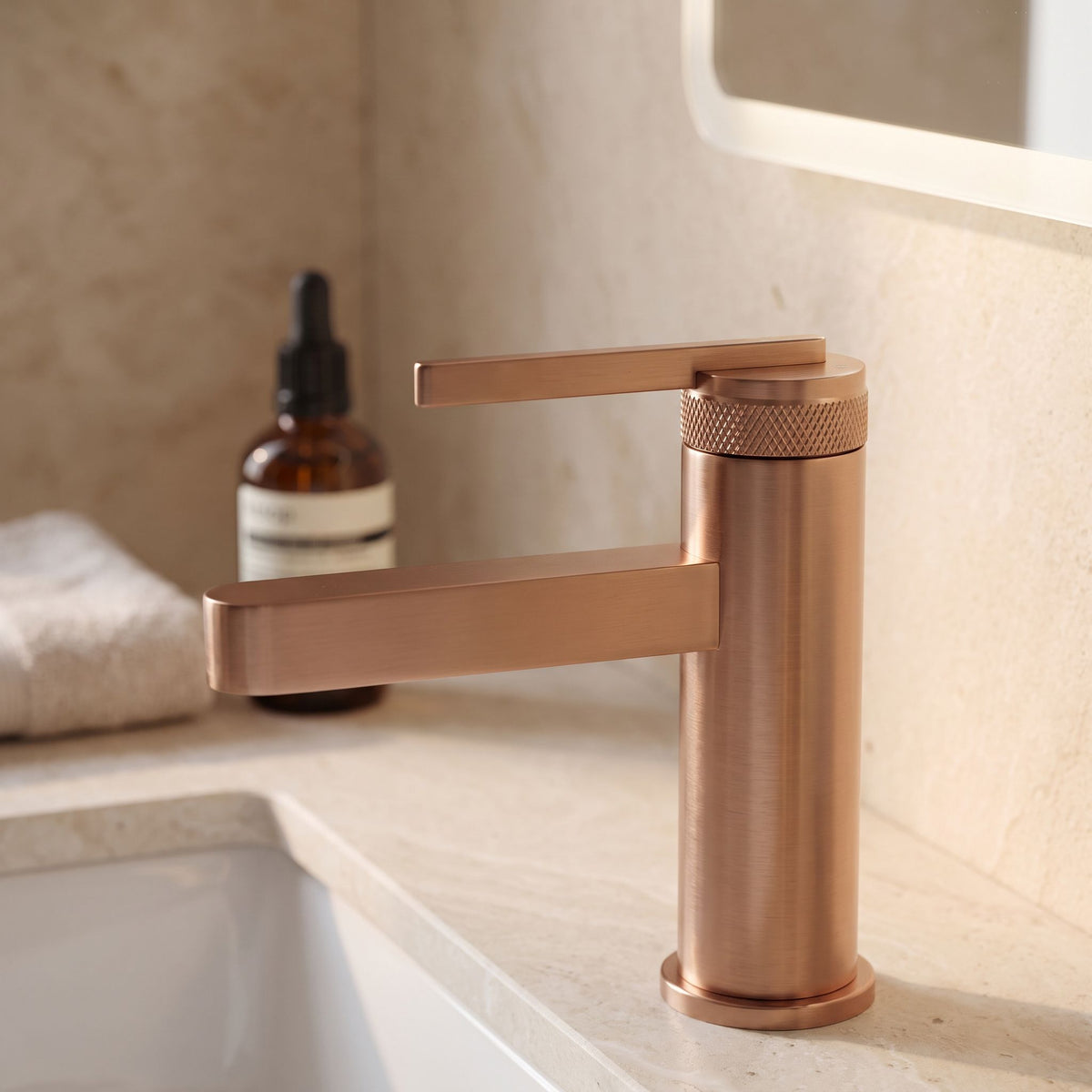 Waschbeckenarmatur Rea Grace Brush Copper 9