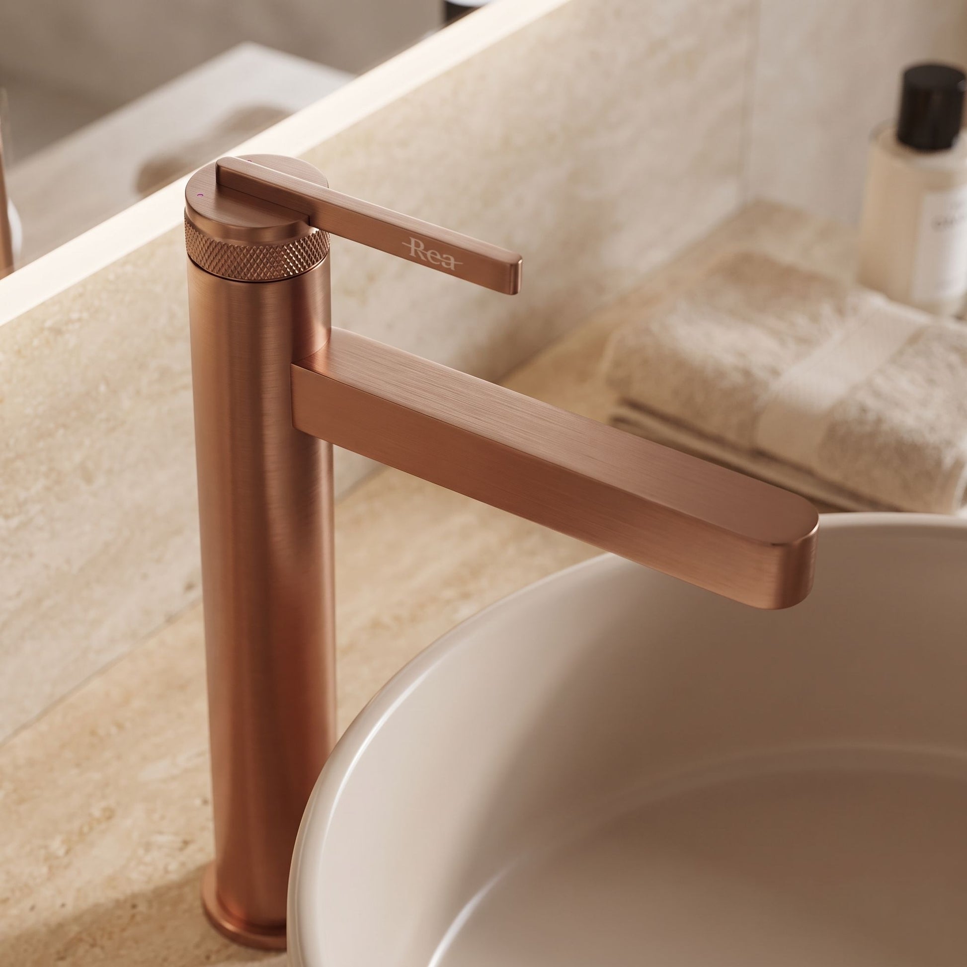 Waschbeckenarmatur Rea Grace Brush Copper High 9