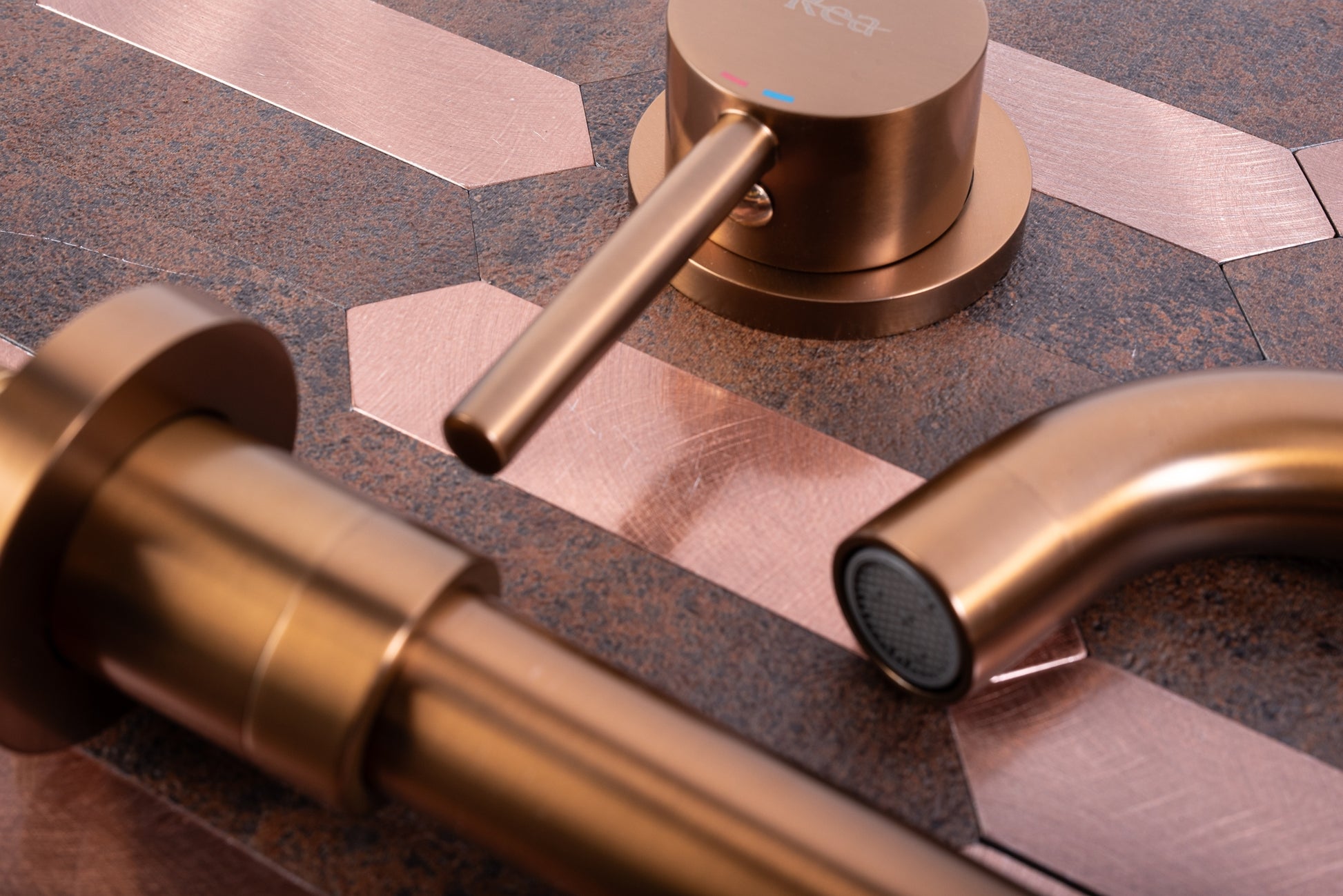 Unterputz Armatur Rea Lungo Copper Brush + BOX  2