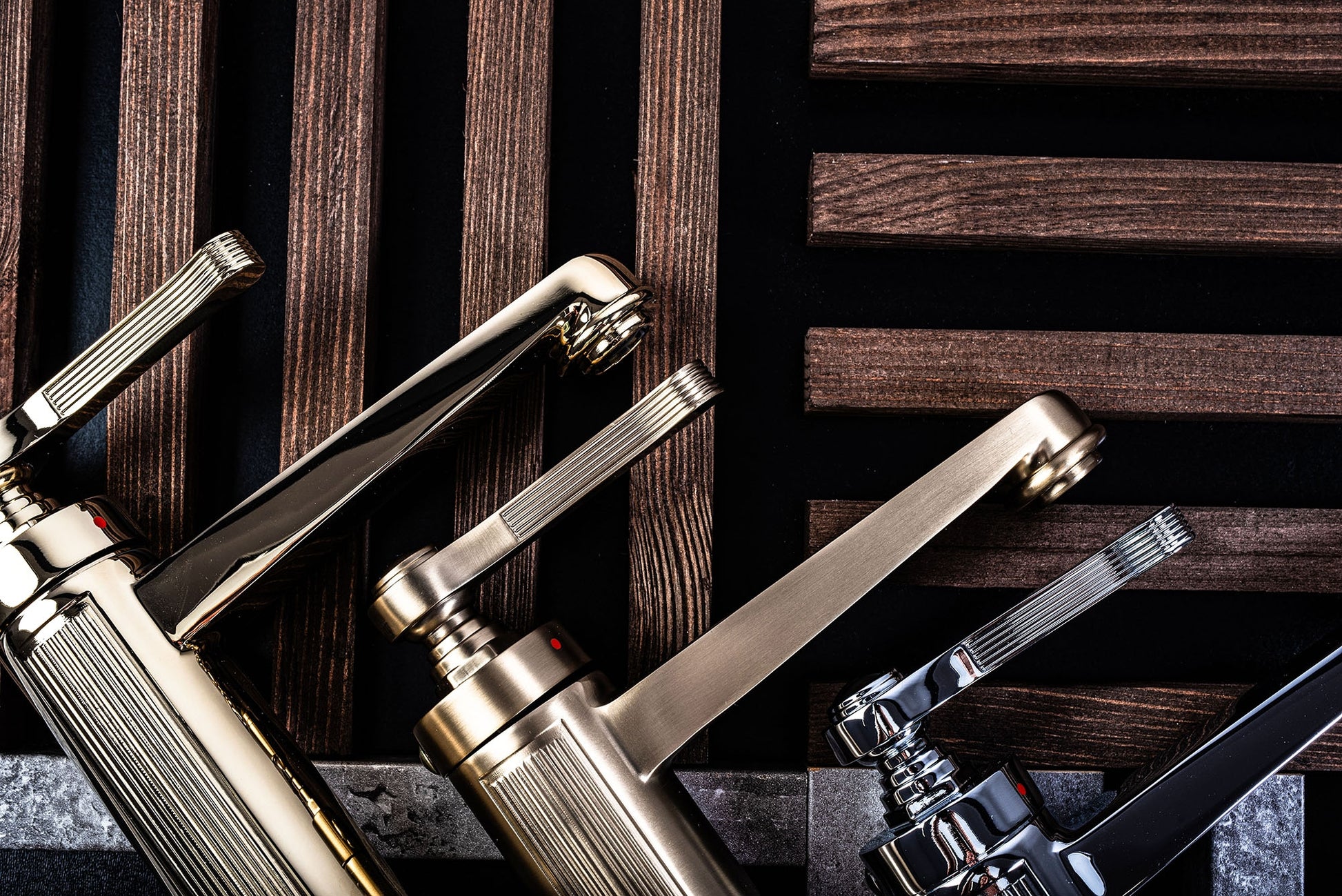 Waschbeckenarmatur Rea Monaco Gold Brush Low  4