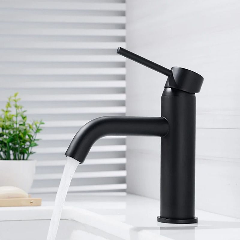 Waschbeckenarmatur Rea Lungo black low  2