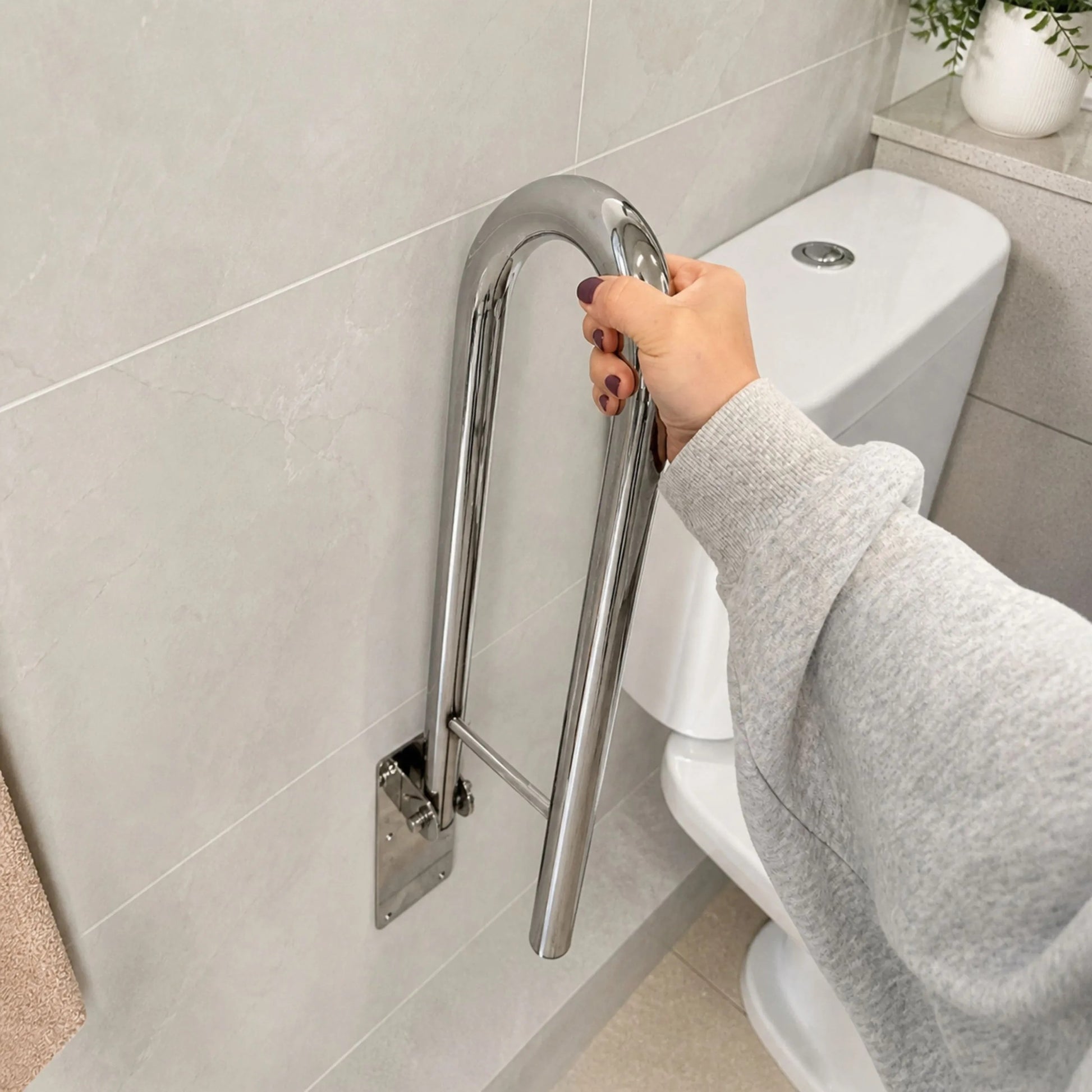 Klappbarer Haltegriff fürs Badezimmer Chrome  7