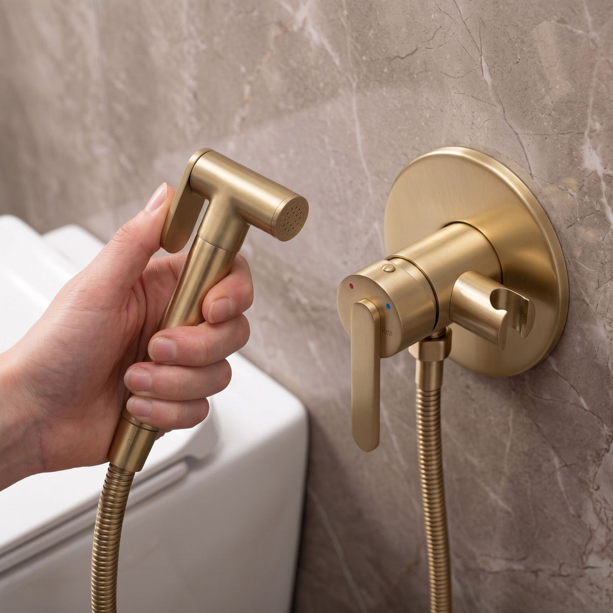 Bidetarmatur Rea Ontario Brush Gold 6
