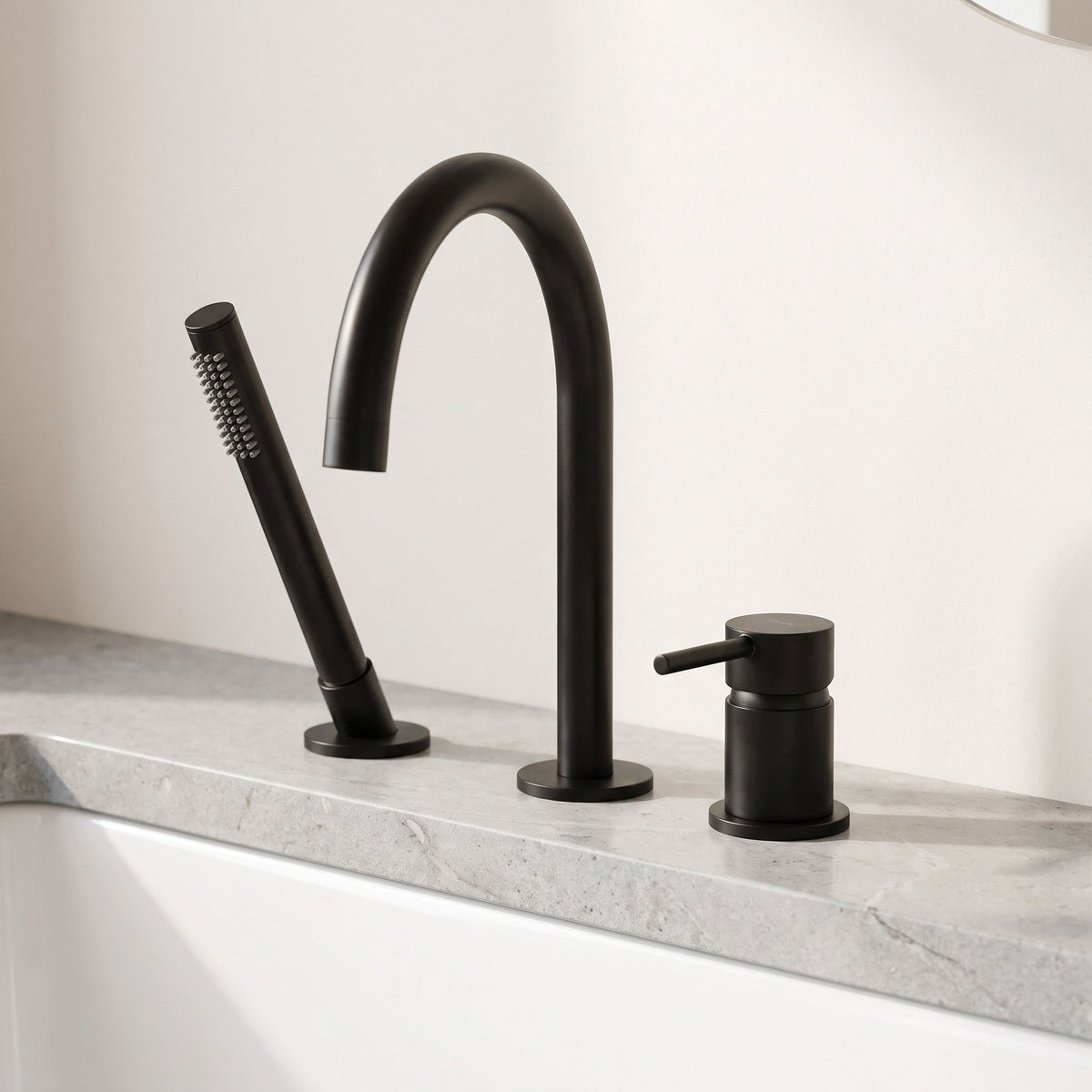 3-Loch-Badewannenarmatur Rea Lungo Black 2