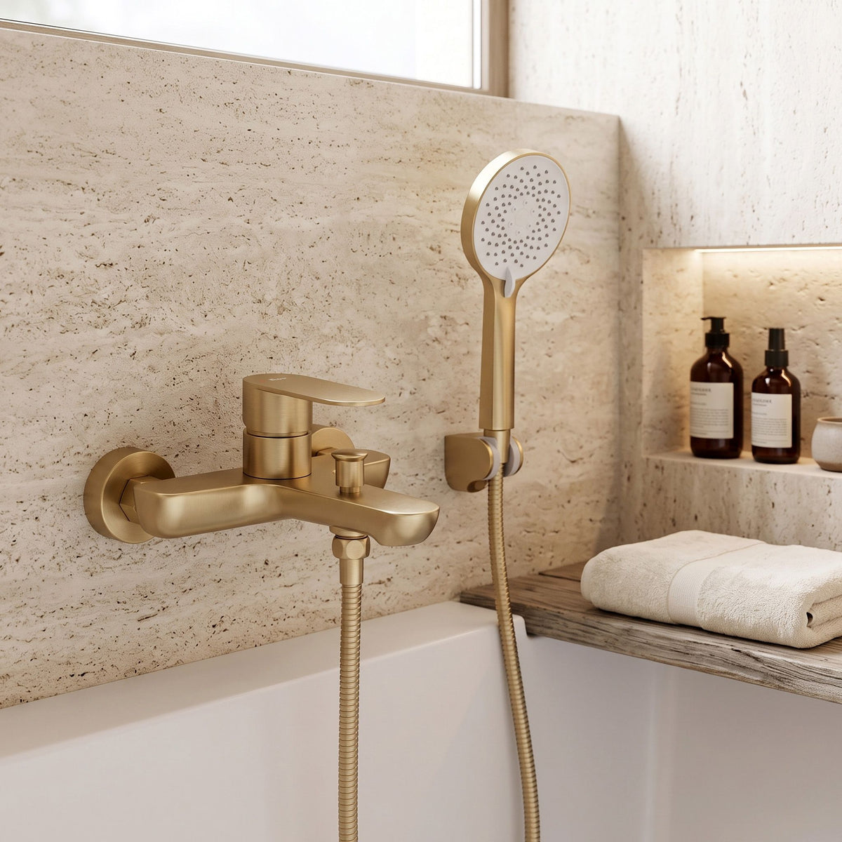 Wannenarmatur REA Logan Brush Gold 4