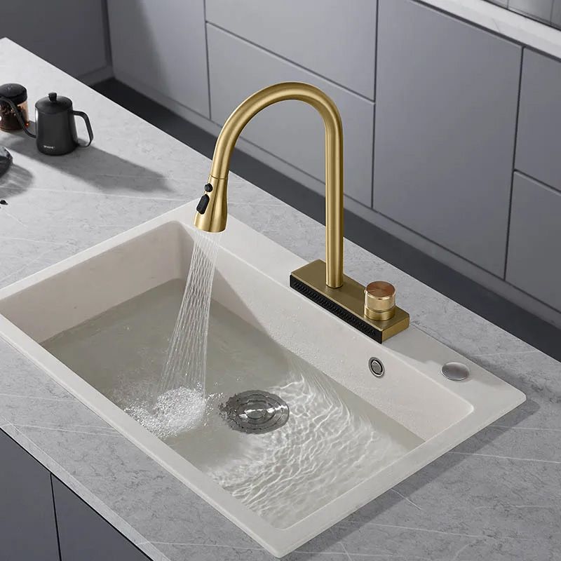 Küchearmatur REA CONOR BRUSH GOLD  8
