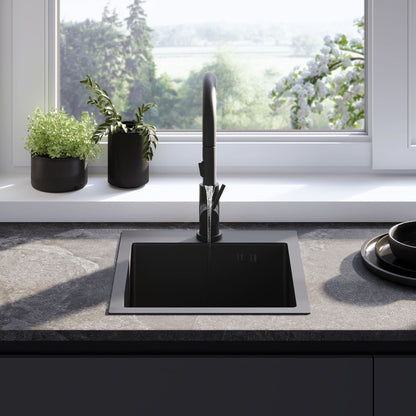 Edelstahlspüle Leo 40 Black mit Küchenarmatur 3