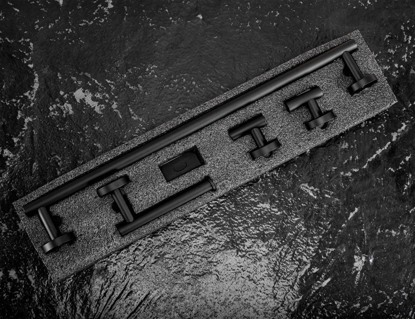 Badezimmer-accessoire-set Ari Black 4-teilig  8