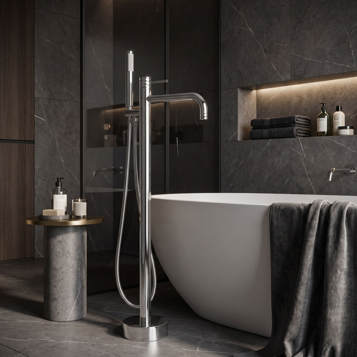 Freistehende Badewannenarmatur Rea Lungo Diamond Chrome 6